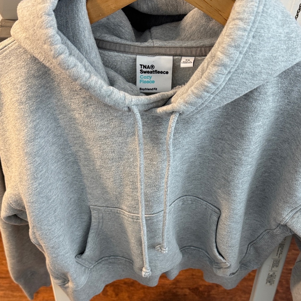 Aritzia TNA Women's Gray Hoodie Sweater